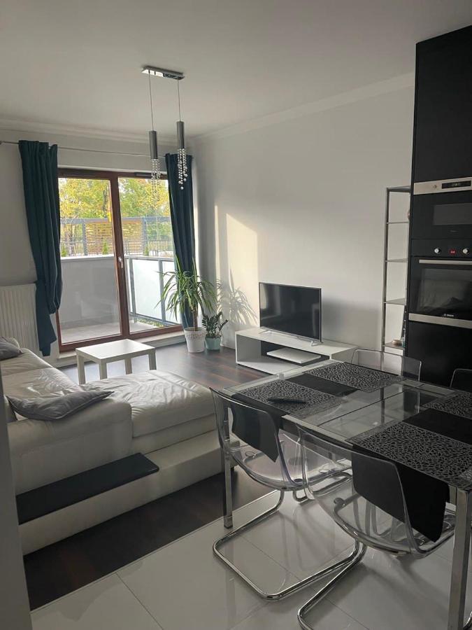 House4You Apartament Sakura Airport Chopin 华沙 外观 照片